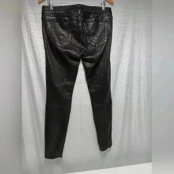 True Religion Mid Rise  Halle Super Skinny Leather pants . Ladies size 29 - Picture 8 of 15